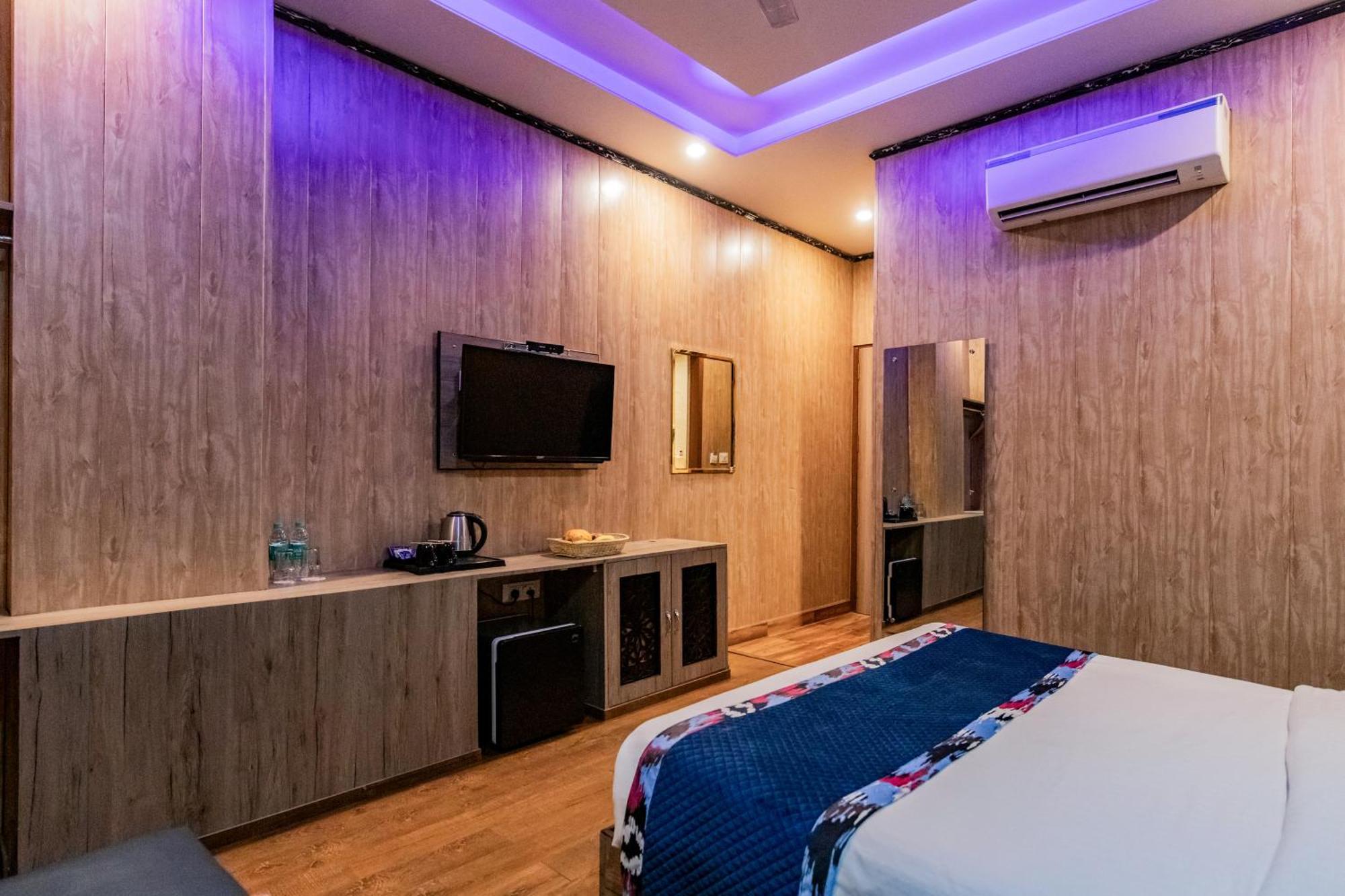 Foxoso Fiori Hotel Džajpur Exteriér fotografie